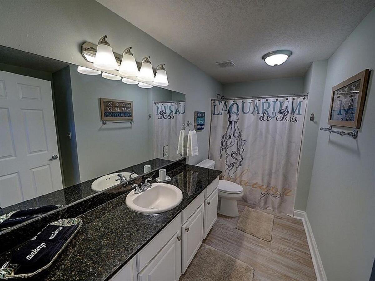 Calypso 1801w Corner Unit Incredible Wrap Around Balcony Apartment